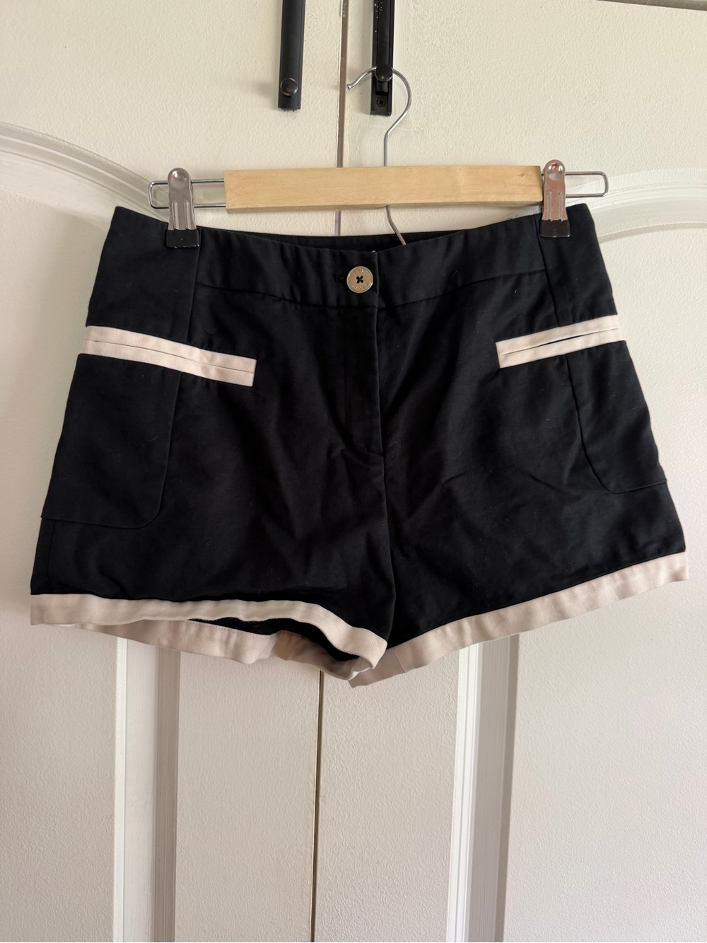 Ted Baker Black High-Rise Shorts with Cream WhiteTrim Sz 1 XS Classy Preppy